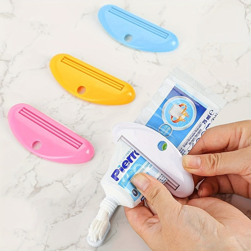 2pcs random color multi functional toothpaste dispensers