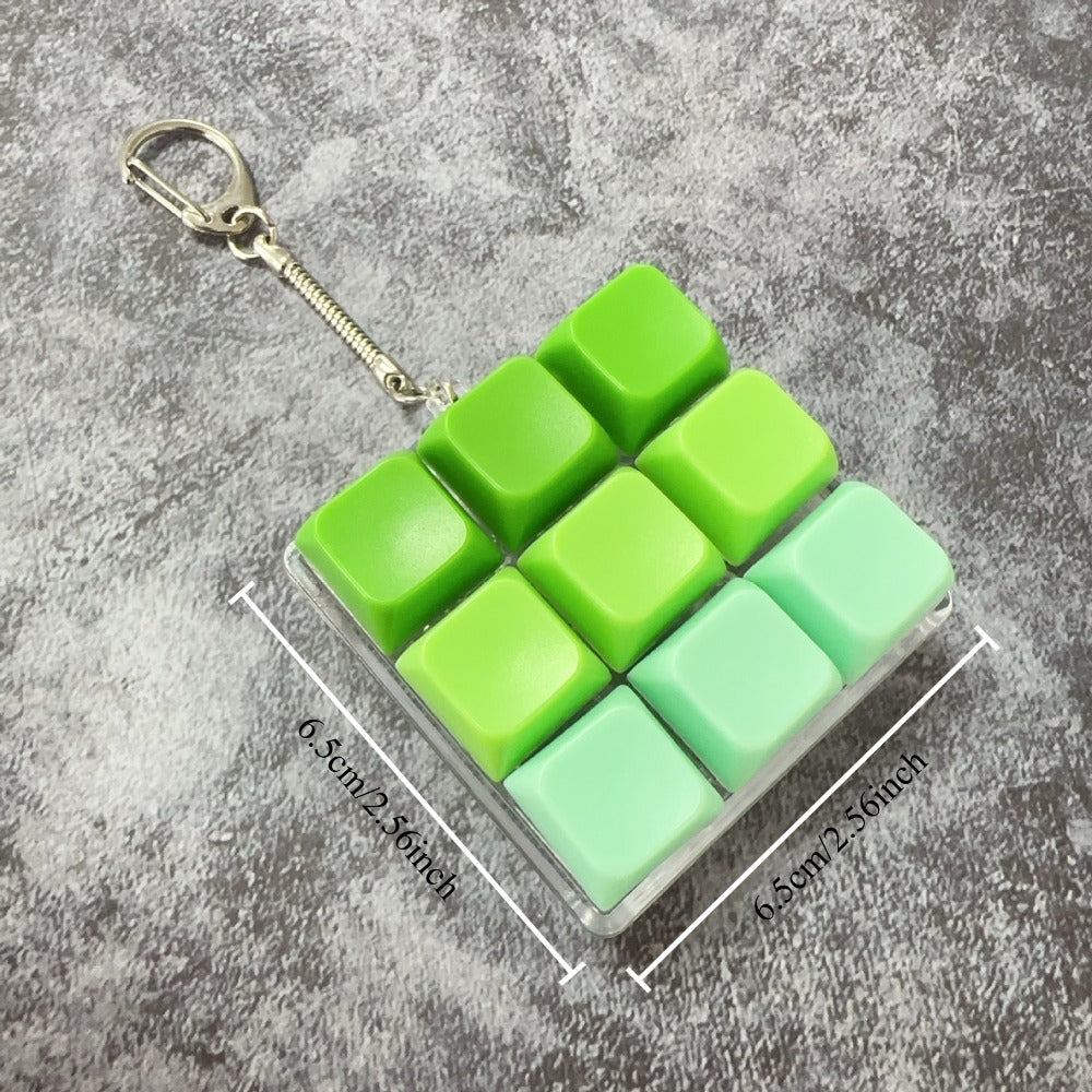 1pc random color 9 key mechanical keyboard keychain colored