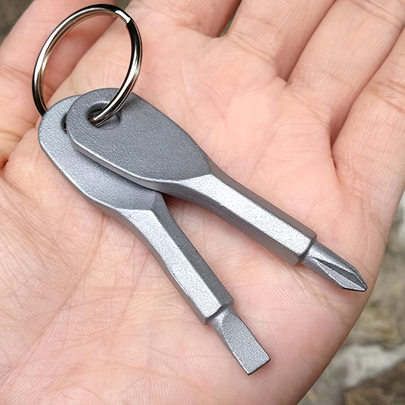 mini keychain screwdriver flathead phillips 2 in 1 portable