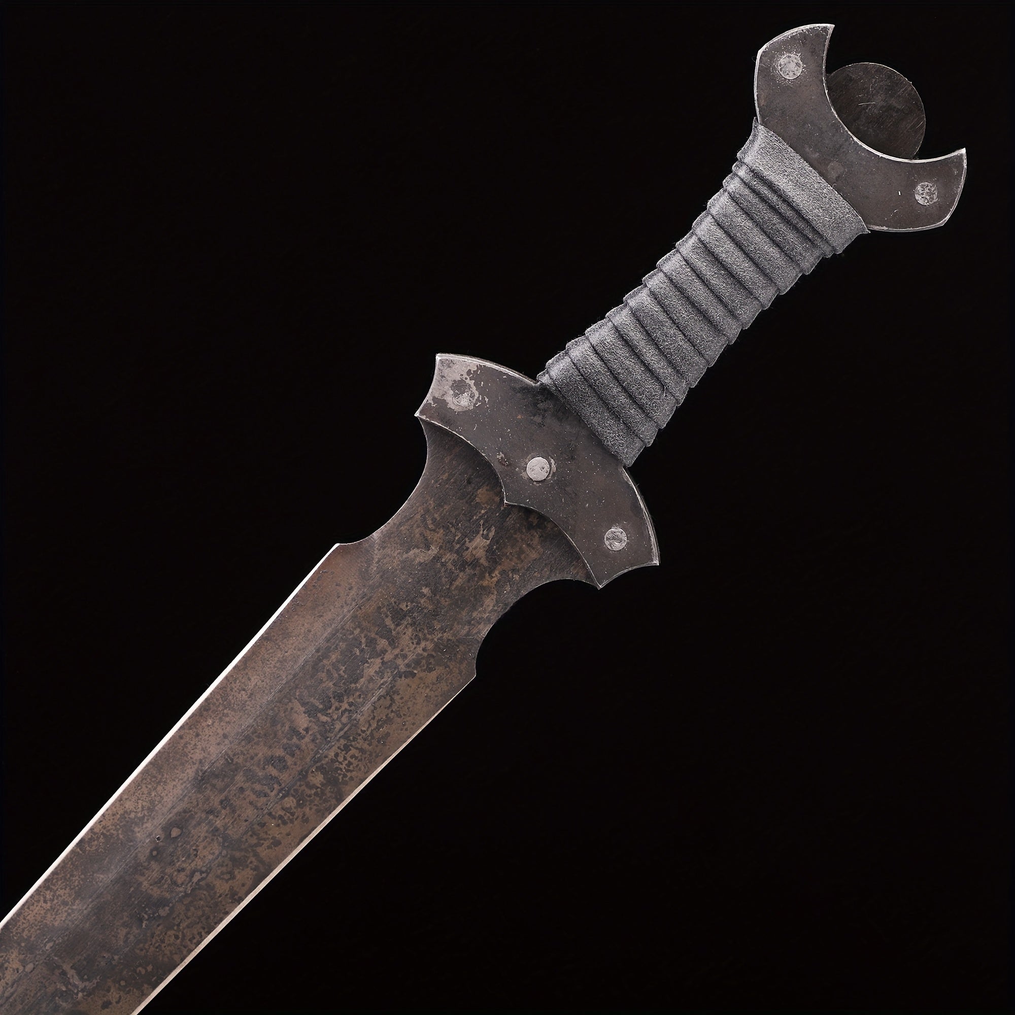 handmade 1060 high carbon steel   anti slip